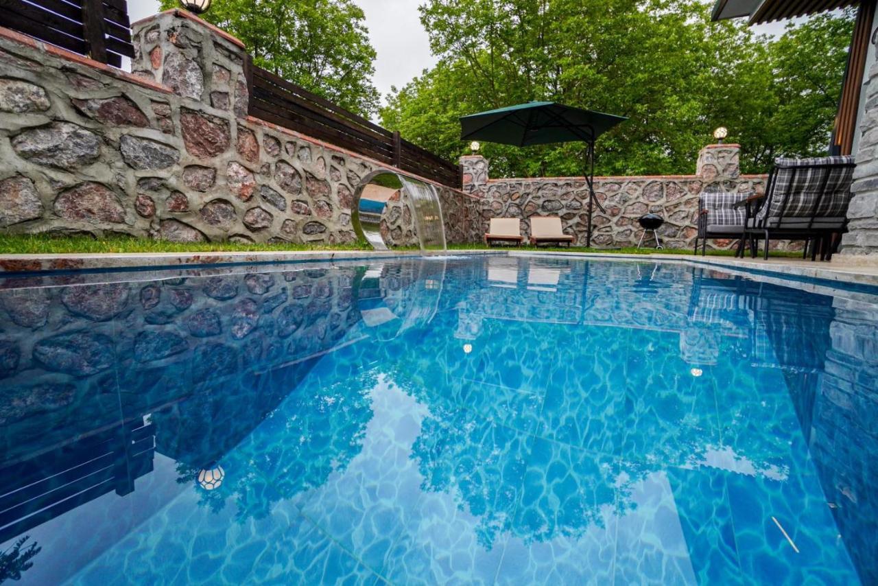 Vital Home Sapanca Isitmali Havuzlu Villa&Bungalov Exteriér fotografie