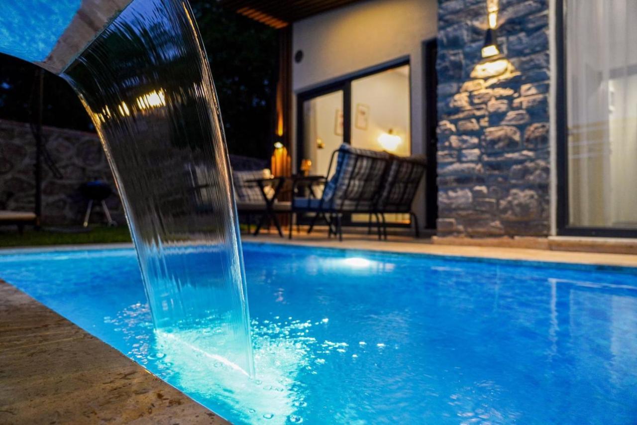 Vital Home Sapanca Isitmali Havuzlu Villa&Bungalov Exteriér fotografie