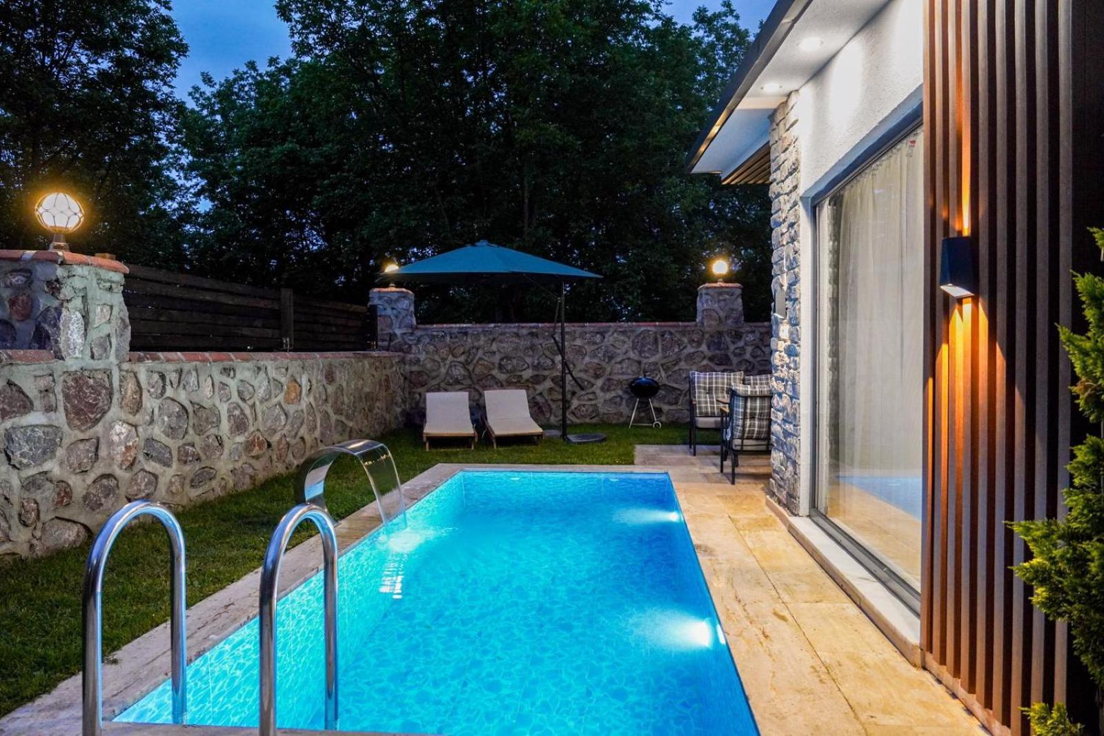 Vital Home Sapanca Isitmali Havuzlu Villa&Bungalov Exteriér fotografie